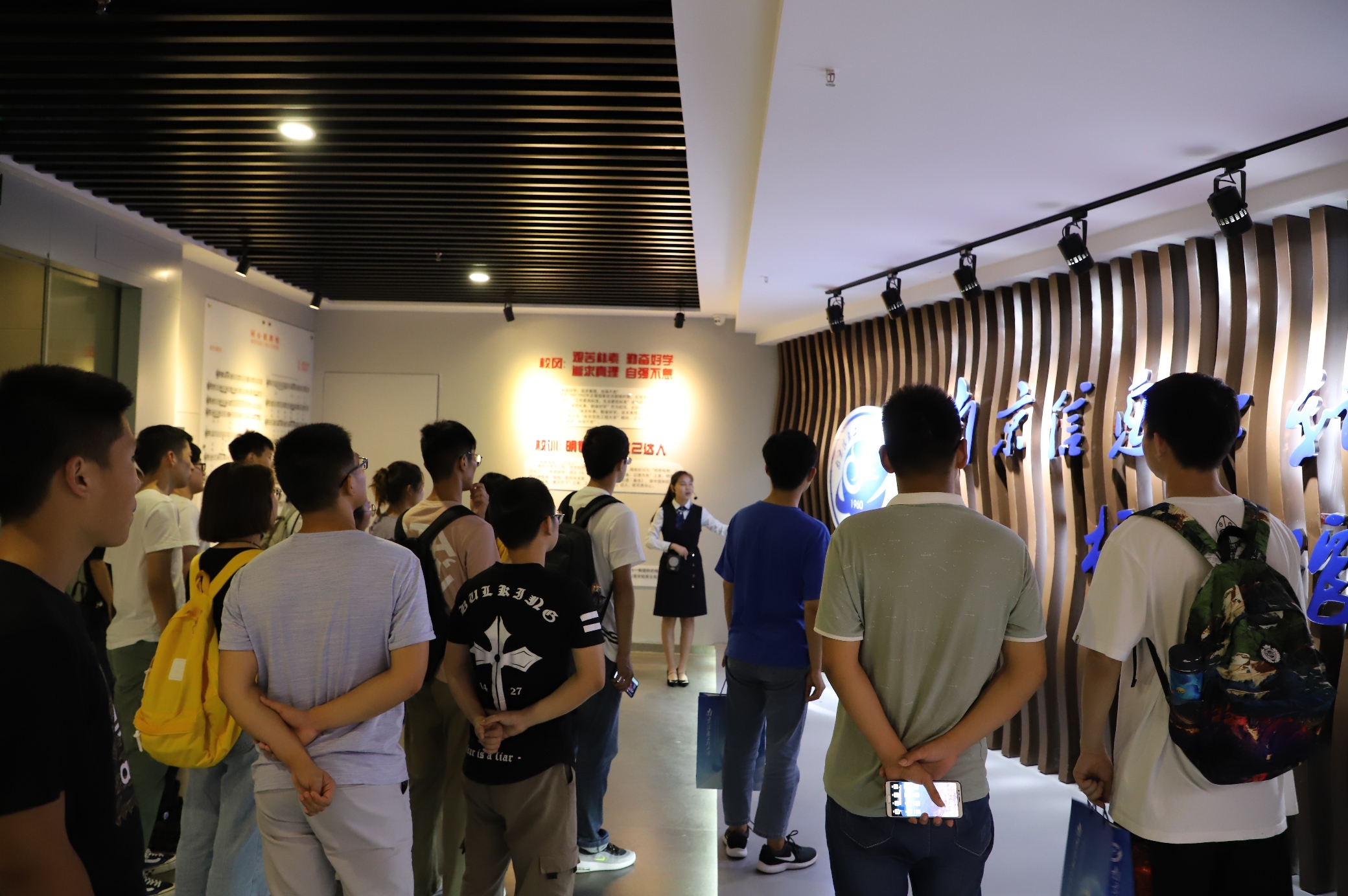 IMG_2089 - 副本.JPG IMG_2089 - 副本.JPG